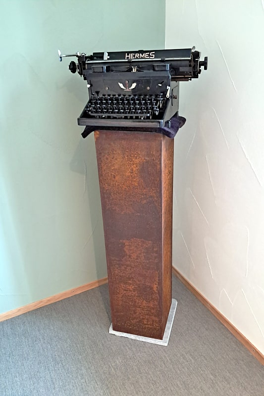 Zimmer 4 – Business